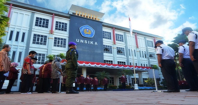 Pentingnya Evaluasi Kebijakan Perkembangan Ilmu Ekonomi